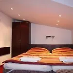 بيت ضيافة Tenis - Centrum Český Krumlov