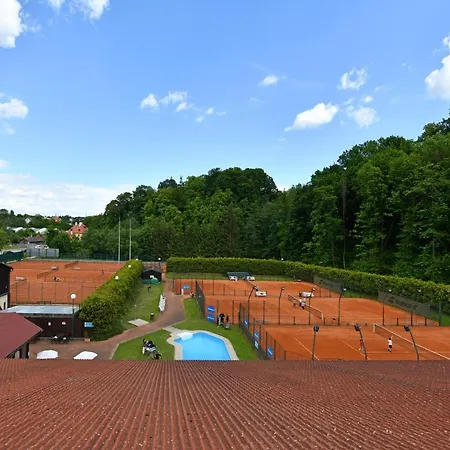 Penzion Tenis - Centrum 3*